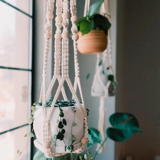 Hanging Plant Handmade Macrame: The Durable Materials and Sturdy Construction Ensure that your Plants will be Safe and Secure.