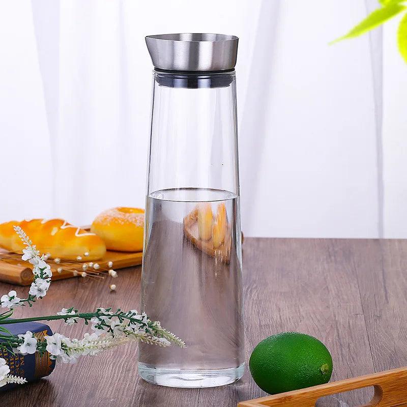 Glass Carafe for Hot/Cold Water: Stylish Storage for Your Favorite Drinks