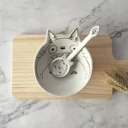 Ceramic Spoon with Japanese Cat: A Work of Art for your Table