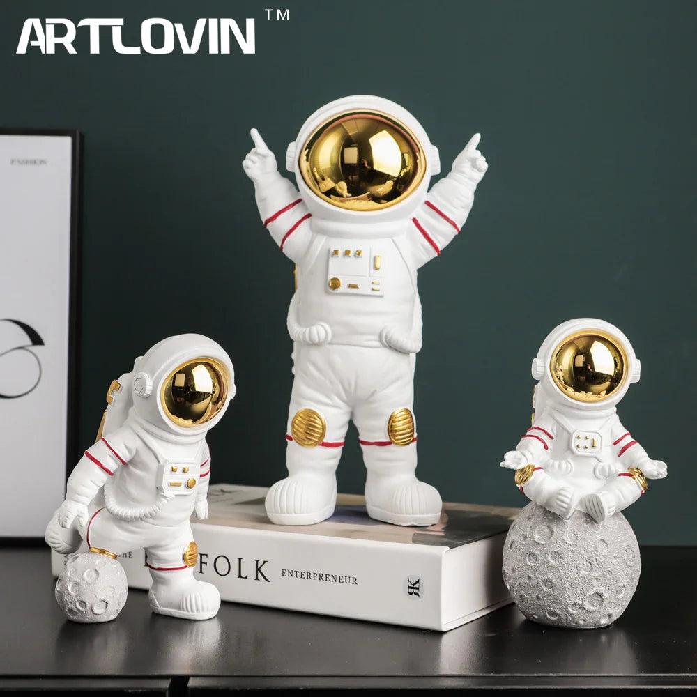 Lunar Landing Astronaut Statue: A Touch of the Cosmos for Your Home