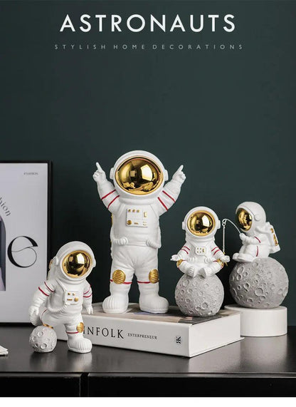 Lunar Landing Astronaut Statue: A Touch of the Cosmos for Your Home