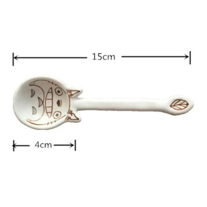 Ceramic Spoon with Japanese Cat: A Work of Art for your Table