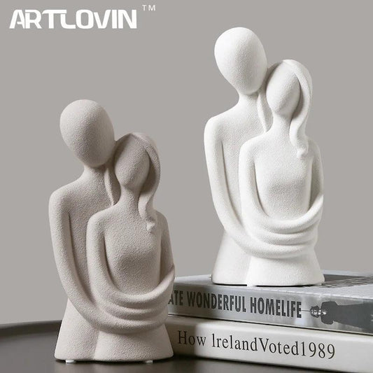 Nordic Abstract Couple Sculpture: A Timeless Symbol of Love