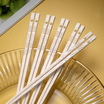 Grip-Perfect Chopsticks: The Perfect Chopsticks for Everyday Use.