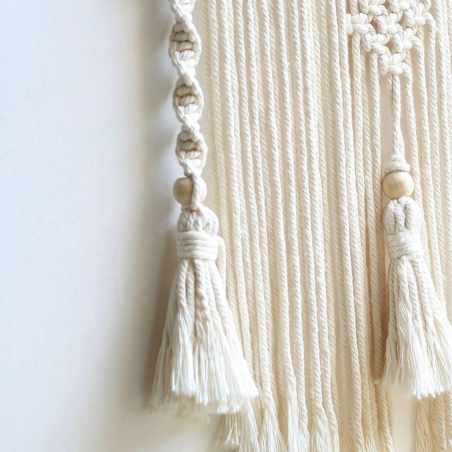 EcoArte: Elegant Macramé with a Natural Touch