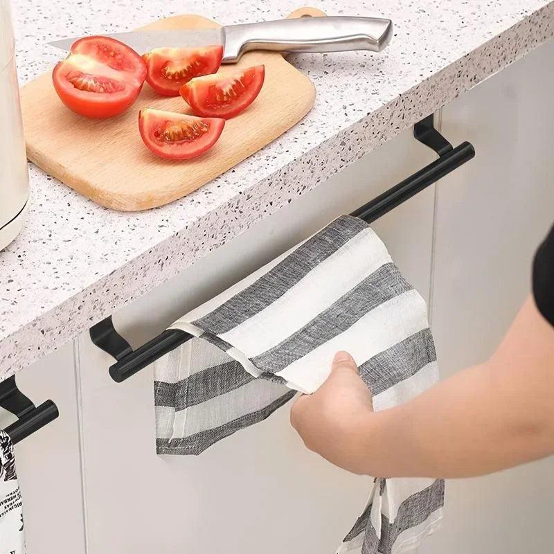 Versatile Wire Towel Hanger: Keep Your Towels Tidy and Organized