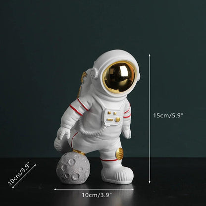 Lunar Landing Astronaut Statue: A Touch of the Cosmos for Your Home