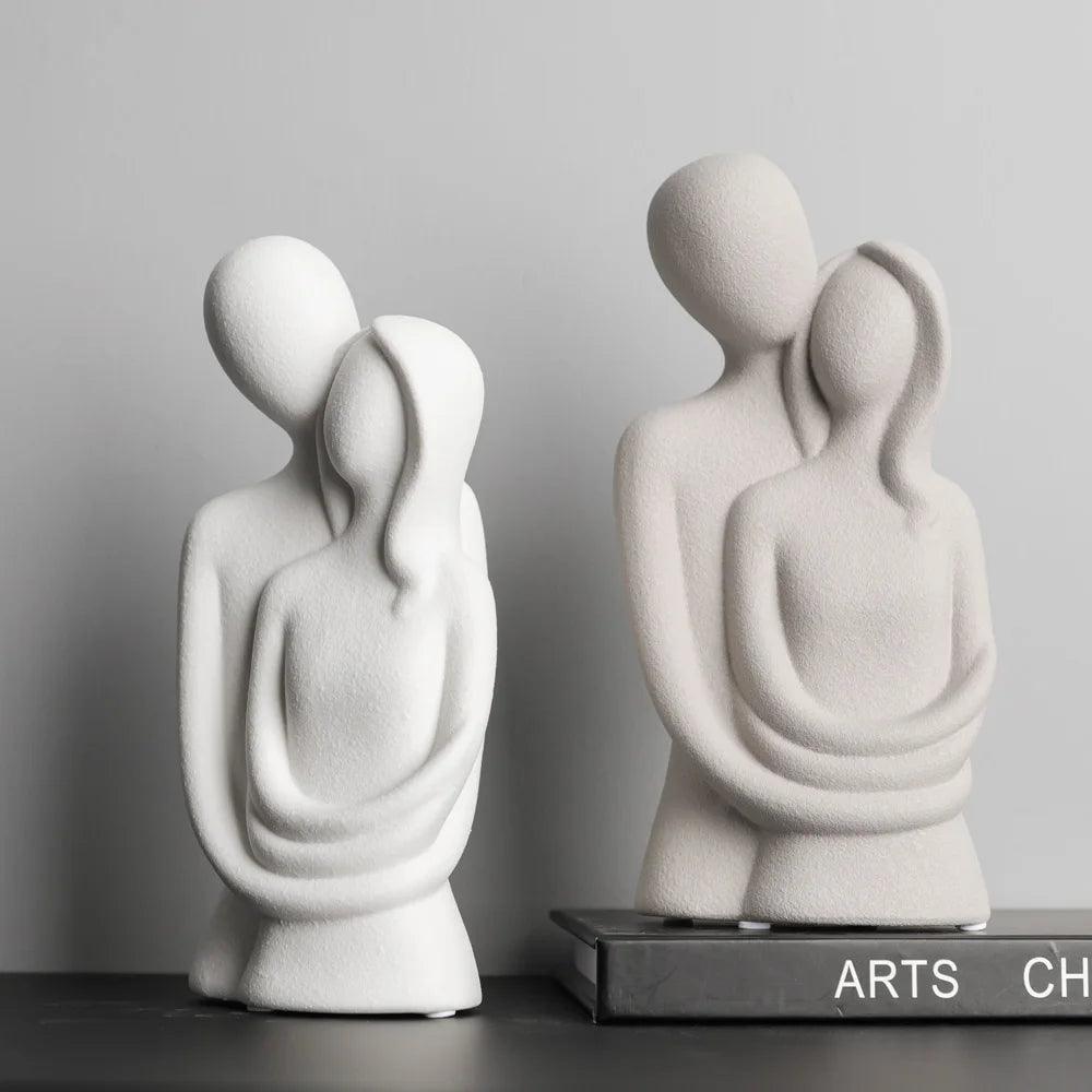 Nordic Abstract Couple Sculpture: A Timeless Symbol of Love